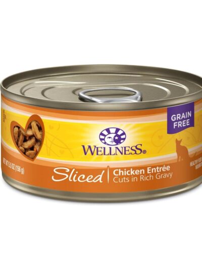 Wellness Cat Complete Health Sliced Chicken Entrée 5.5oz. (Case of 24)