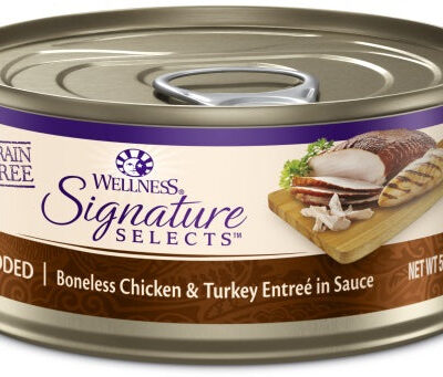 Wellness Cat Core Signature Select Shredded Chicken Turkey EntrÃ©e 5.3oz. (Case of 12)